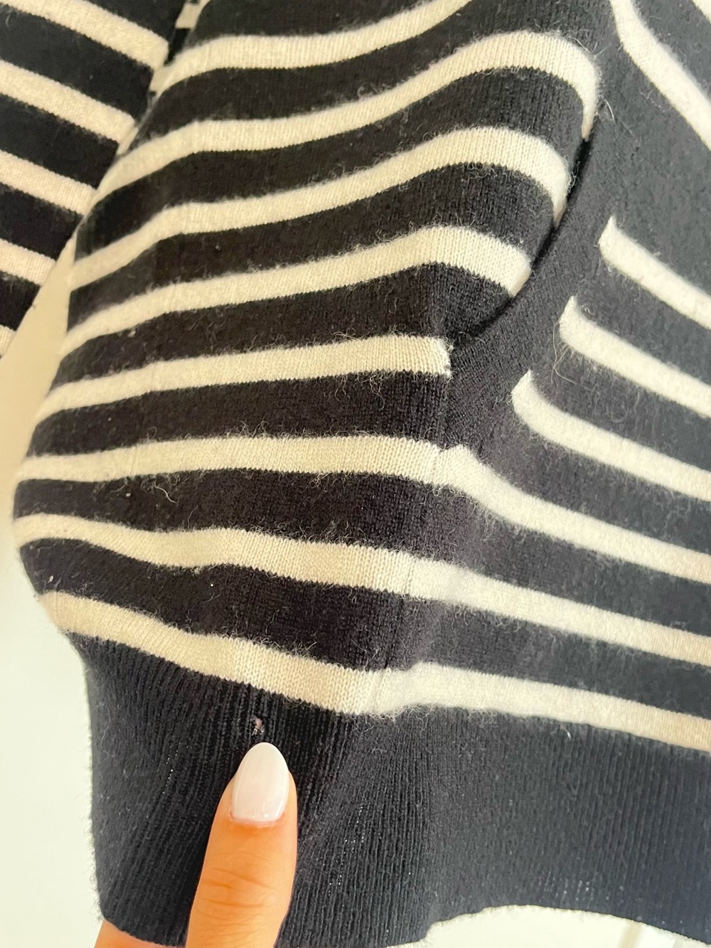 Nili LotanBlack & White Striped cashmere xs - Picture 3 of 6